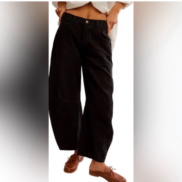 Free People Denim - New Free People Good Luck Barrel Corduroy Pants ~Black